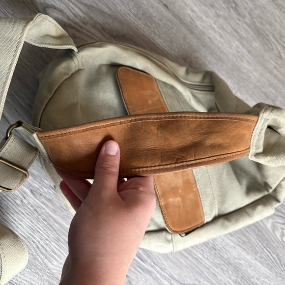 L.L Bean Vintage Ameribag Healthy Back Crossbody Sling Canvas Bag - Picture 13 of 14